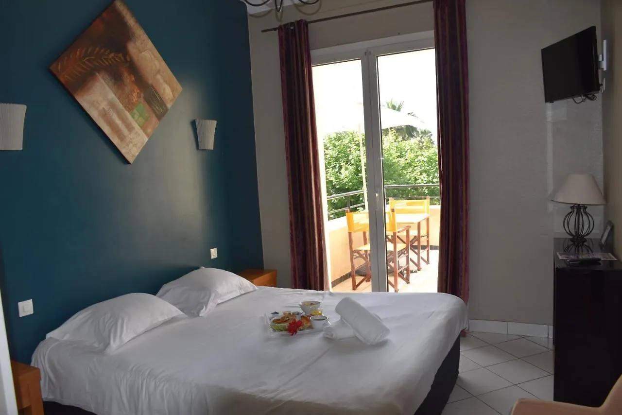 Adonis Sanary Grand Hotel Des Bains