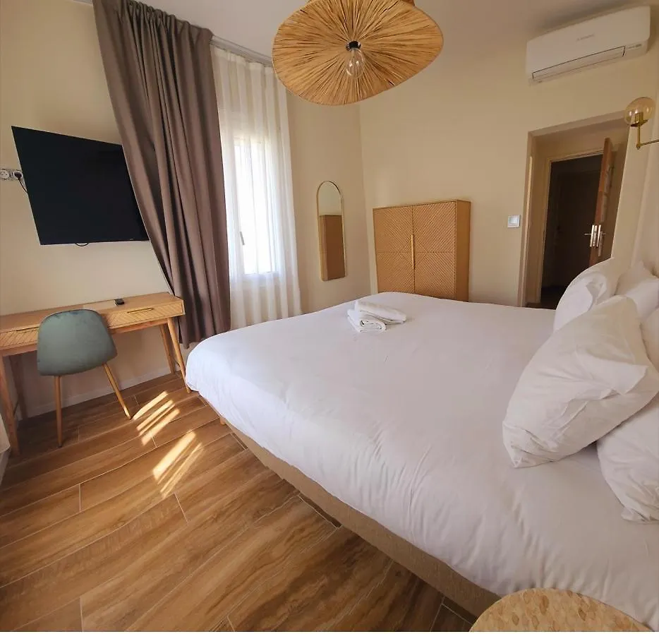 Adonis Sanary Grand Hotel Des Bains