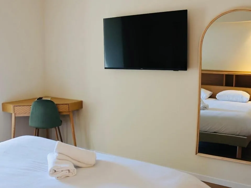 Adonis Sanary Grand Hotel Des Bains 2*, Sanary-sur-Mer Frankrijk